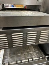 Load image into Gallery viewer, Lincoln Impinger 1132 Electric 208V/3ph Double Stack 18” Conveyor Pizza Oven