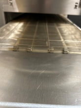 Load image into Gallery viewer, Lincoln Impinger 1132 Electric 208V/3ph Double Stack 18” Conveyor Pizza Oven