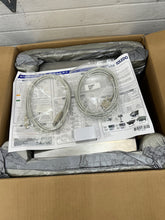 Load image into Gallery viewer, Mettler Toledo BCA-222-60U-1101-111 Parcel Scale w/ Bluetooth 150x0.05lb Refurbished