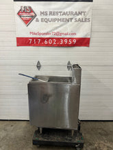 Load image into Gallery viewer, Imperial IFS-40 40LB. Gas Fryer Refurbished
