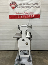 Load image into Gallery viewer, Oliver 777 Variety Bread Slicer Refurbished