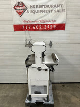 Load image into Gallery viewer, Oliver 777 Variety Bread Slicer Refurbished