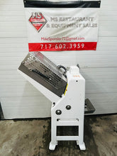 Load image into Gallery viewer, Oliver 797-32NC Bread Slicer 1/2" with Pro Guard Refurbished