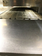 Load image into Gallery viewer, Lincoln Impinger 1132 Electric 208v/3ph Double Stack 18” Conveyor Pizza Oven