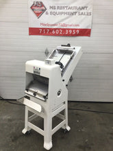 Load image into Gallery viewer, Oliver 797-32NC Bread Slicer 1/2" Fully Refurbished Tested & Working!
