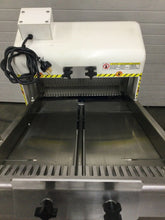 Load image into Gallery viewer, Oliver 797-32NC Bread Slicer 1/2" Fully Refurbished Tested & Working!