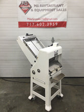 Load image into Gallery viewer, Oliver 797-32NC Bread Slicer 1/2" Fully Refurbished Tested & Working!