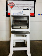 Load image into Gallery viewer, Oliver 797-32NC Gravity Feed Bread Loaf 1/2” Slicer Refurbished Tested/Working!
