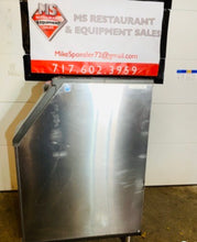 Load image into Gallery viewer, Manitowoc B-570 Ice Storage Bin