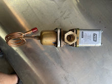 Load image into Gallery viewer, Manitowoc Ice 8372123 Water Reg Valve V46ab-29d
