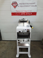 Load image into Gallery viewer, Oliver 797-32NC Gravity Feed Bread Loaf 1/2” Slicer Refurbished Working!
