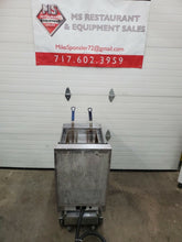 Load image into Gallery viewer, Model PH-SEF184 Electric Open Fryer w/ Filtration Refurbished Works Great!