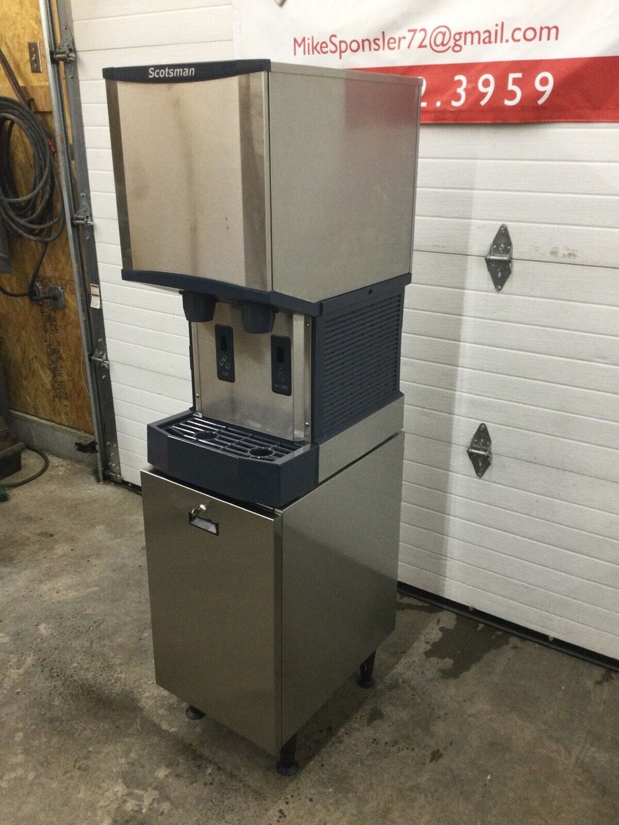Scotsman HID312A1A Air Cooled Nugget Ice w/ 12 lb Bin H20 Dispenser