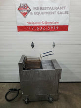Load image into Gallery viewer, Model PH-SEF184 Electric Open Fryer w/ Filtration Refurbished Works Great!