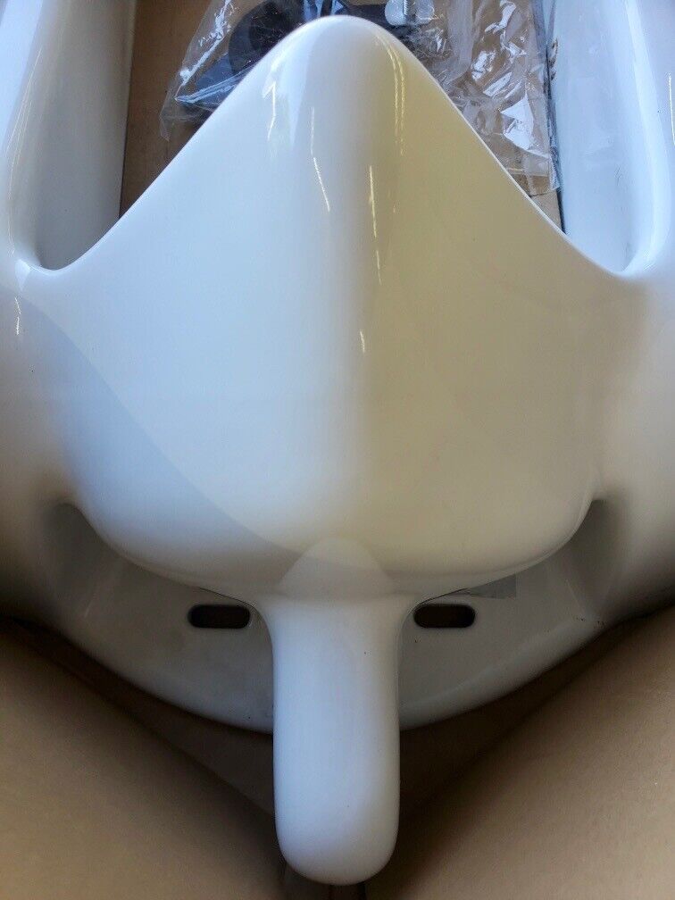 ZURN Siphon Jet Urinal, 0.125 gpf, Wall Mount, Auto Flush Valve MS