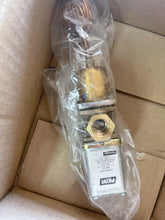 Load image into Gallery viewer, Manitowoc Ice 8372123 Water Reg Valve V46ab-29d