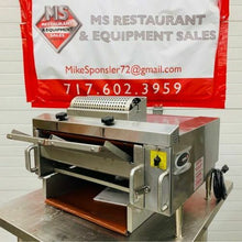 Load image into Gallery viewer, Marshall Air Systems Inc HT18 Autotoast Horizontal Toaster w/ Butter Wheel