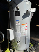 Load image into Gallery viewer, STATE SBD100199NES Sandblaster Multi-Flue Commercial Gas Water Heater 100 Gallons ***NEW*** Open Box