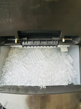 Load image into Gallery viewer, Manitowoc ID0606A-261 30" Indigo Series Ice Machine w/Storage Bin Refurbished