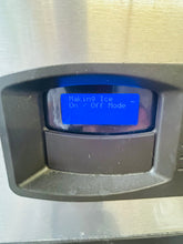 Load image into Gallery viewer, Manitowoc ID0606A-261 30" Indigo Series Ice Machine w/Storage Bin Refurbished