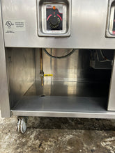 Load image into Gallery viewer, APW Wyott 4 Well TM-90D Heated Mobile Food Warmer Fully Refurbished Works Great!
