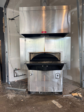Wood Stone Mt. Adams 5' Stone Hearth Oven Natural Gas Refurbished
