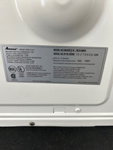 Load image into Gallery viewer, Amana RCS 10MPA Commercial Microwave 1000W 120v Refurbished &amp; Works