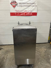 Load image into Gallery viewer, Hobart MG2032 200lb Mixer &amp; Grinder 208v 3ph Fully Refurbished &amp; Works Great