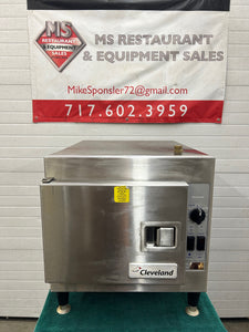 Cleveland 21CET8 (3) Pan Convection Steamer - Countertop 208v 3ph Refurbished