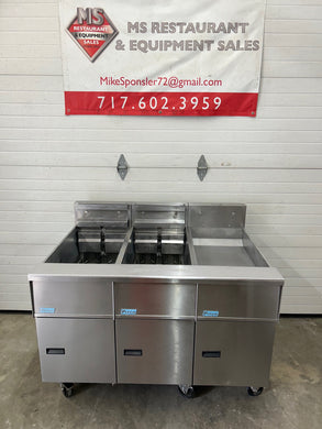 Pitco SE14X Electric Double Fryer480V with SEBNB14-Cabinent Fry Dump Station Combo