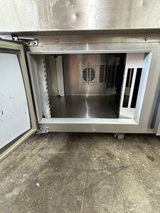 Traulsen TD078HT-1 Stainless Steel 78” Seafood Display Case Refurbished