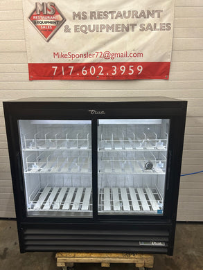 True GDM-41SL-48-HC-LD 47” Two Section Glass Door Merchandiser, (2) Sliding Door