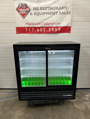 True GDM-41SL-48-HC-LD 47” Two Section Glass Door Merchandiser, (2) Sliding Door