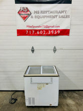 Load image into Gallery viewer, Freezer Fusion Chest Freezer Glass Top (24X19x30) Refurbished