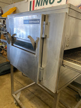Load image into Gallery viewer, Lincoln Impinger 1000 Conveyor Pizza Oven Refurbished