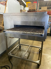 Load image into Gallery viewer, Lincoln Impinger 1000 Conveyor Pizza Oven Refurbished