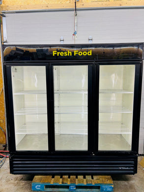 True GDM-72 3 door glass commercial Refrigerated  Merchandiser Refurbished