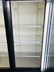 True GDM-72 3 door glass commercial Refrigerated  Merchandiser Refurbished