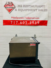Load image into Gallery viewer, Cadco Roberta XAF003 Convection Oven Refurbished!