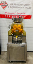 Load image into Gallery viewer, Zumex Speed Self-Service Juicer, 115v Fully Refurbished
