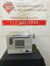 Load image into Gallery viewer, Cadco Roberta XAF003 Convection Oven Refurbished!