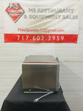 Load image into Gallery viewer, Amana RCS10TS 1000w Commercial Microwave w/ Touch Pad, 120v Refurbished