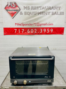 Cadco Lisa Unox XAF013 Countertop Convection Oven Fully Refurbished
