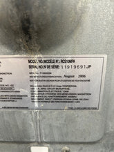 Load image into Gallery viewer, Amana RCS 10MPA Commercial Microwave 1000W 120v Refurbished &amp; Works