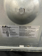 Load image into Gallery viewer, Amana RCS 10MPA Commercial Microwave 1000W 120v Refurbished &amp; Works