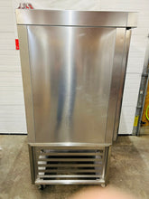 Load image into Gallery viewer, Baxter OV310E Electric 208v/60hz/3ph Rotating Rack Oven Fully Refurbished