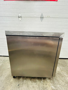 Hoshizaki UR27B Steelheart 27" W Undercounter Refrigerator Fully Refurbished