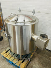 Load image into Gallery viewer, Groen AH/1E-40 40 Gallon Steam Jacketed Floor Kettle - Gas Fully Refurbished