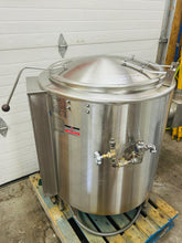 Load image into Gallery viewer, Groen AH/1E-40 40 Gallon Steam Jacketed Floor Kettle - Gas Fully Refurbished