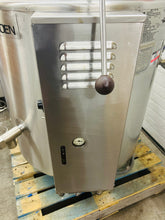 Load image into Gallery viewer, Groen AH/1E-40 40 Gallon Steam Jacketed Floor Kettle - Gas Fully Refurbished